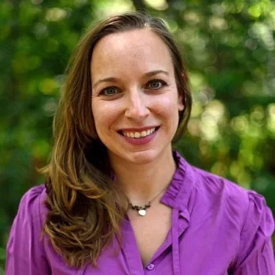 Dr. Laurie Rodio, DMD, general dentist at Largo Dental & Implant Center